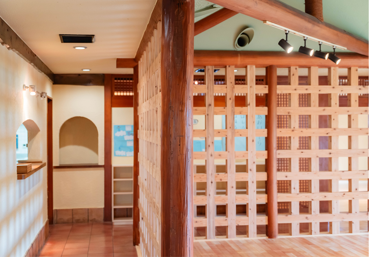 ー 身体が安心する場所で、思考はひらかれる。ー